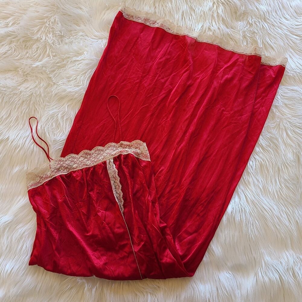 Vintage Dress Slip Lingerie Nightgown Burgundy Lace Medium Cover Up Maxi Pinup - Picture 1 of 8